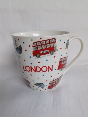 Milly Green "London" Theme 2018 Coffee Mug